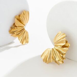 New! Gold Irregular Leaf Statement Earrings (3008) NWT